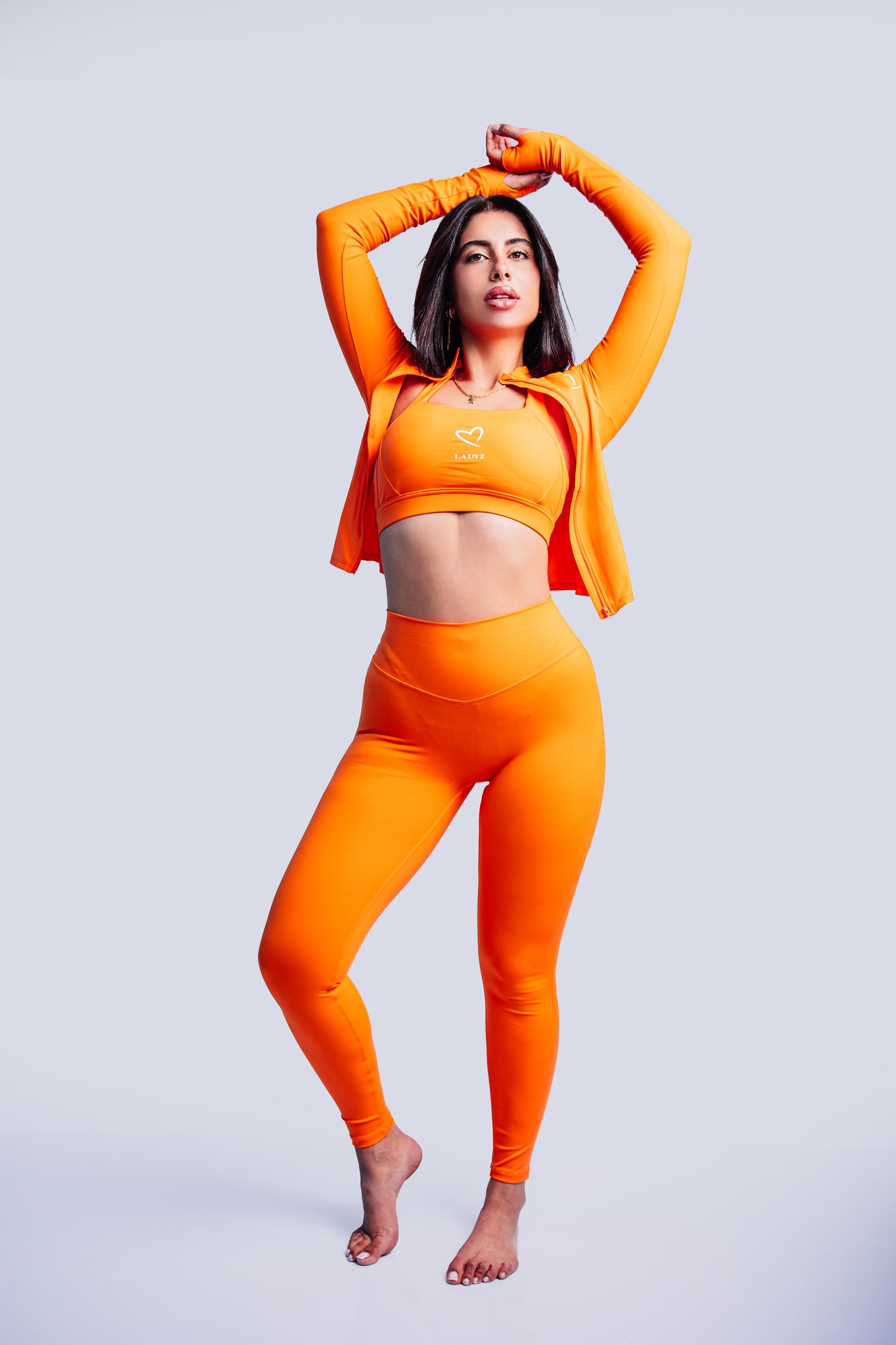 סט זיכרון אדר בן סימון – מחווה של עוצמה וגבורה